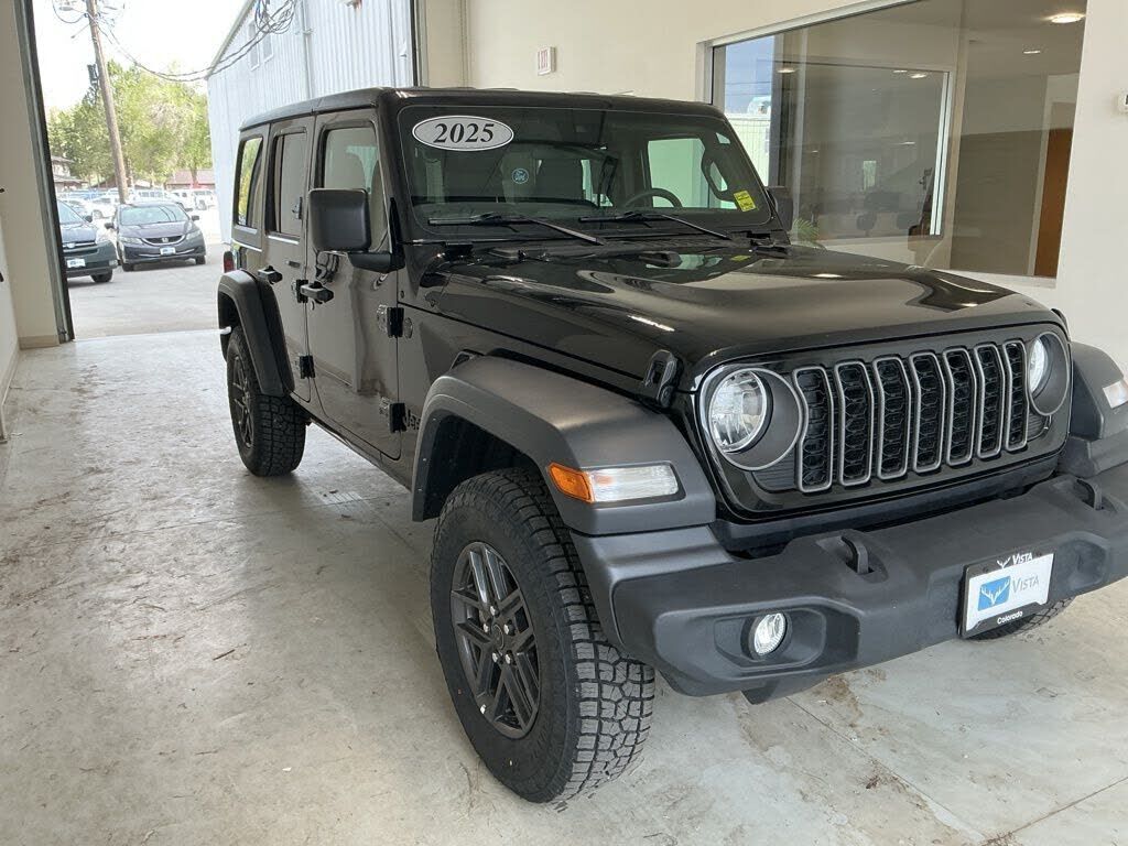 2025 JEEP Wrangler