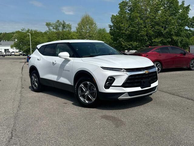 2025 CHEVROLET Blazer