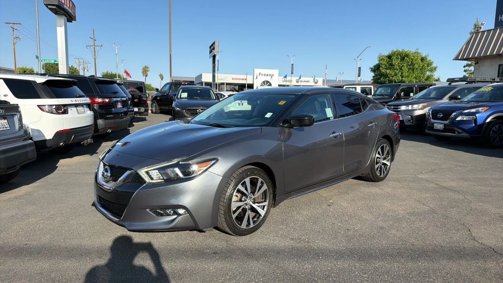 2016 NISSAN Maxima