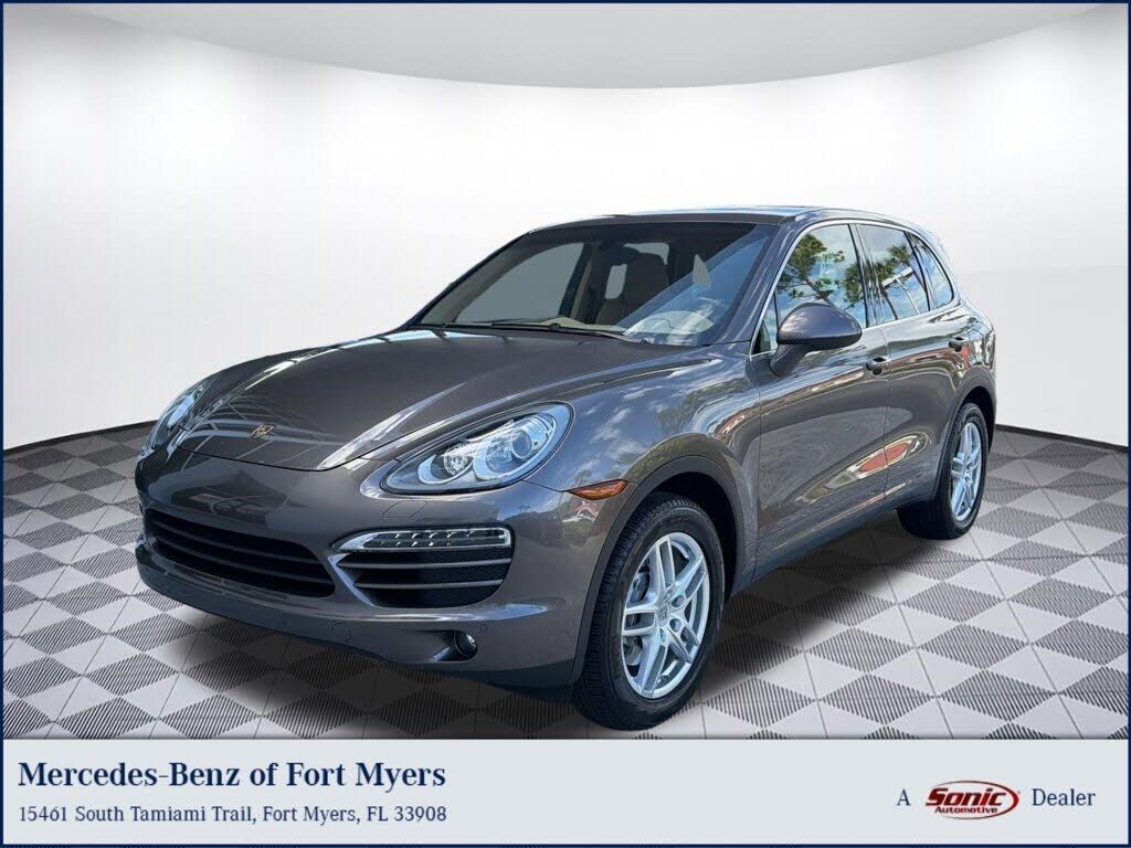 2013 PORSCHE Cayenne