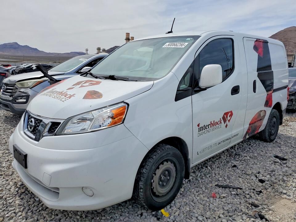 2020 NISSAN NV200