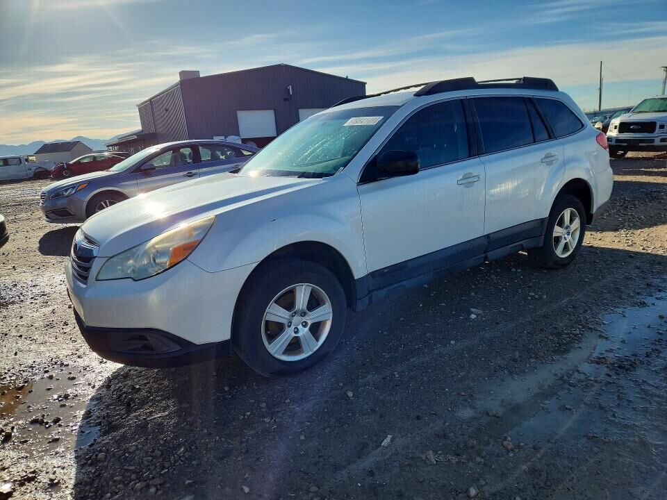 2010 SUBARU Outback