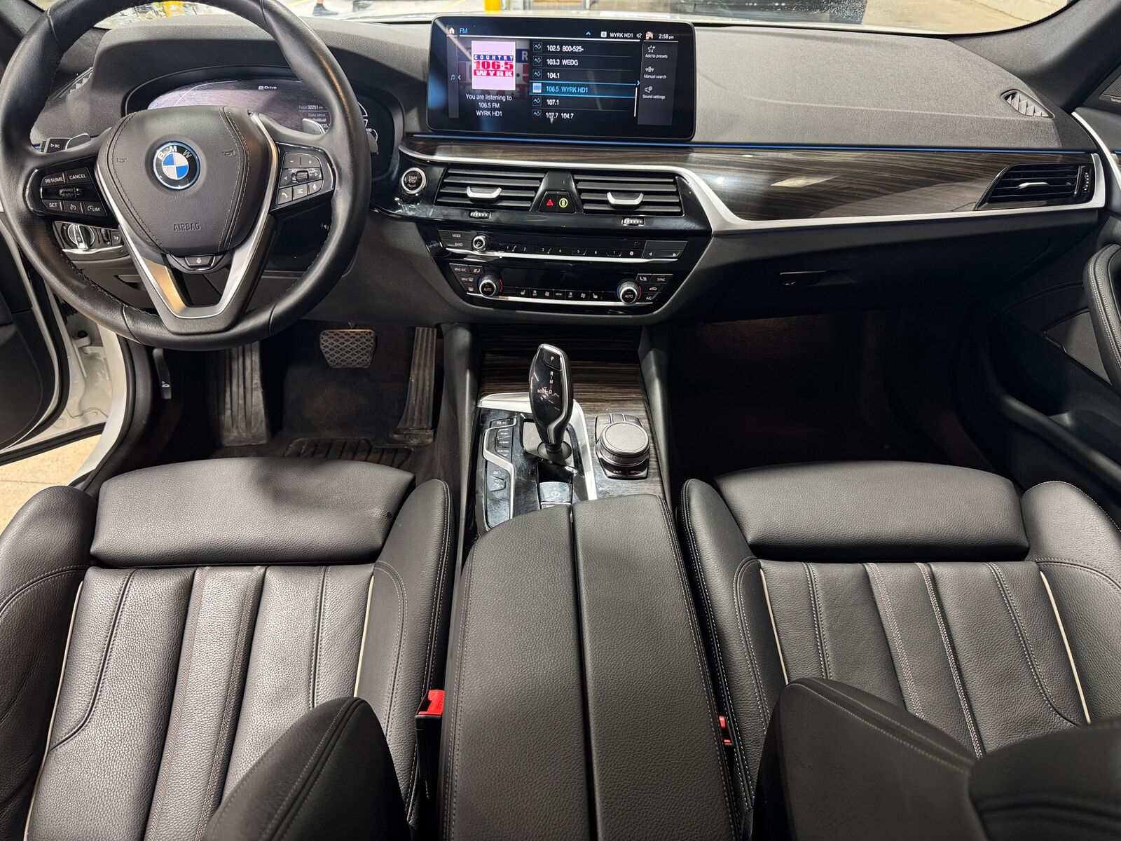 2023 BMW 530e