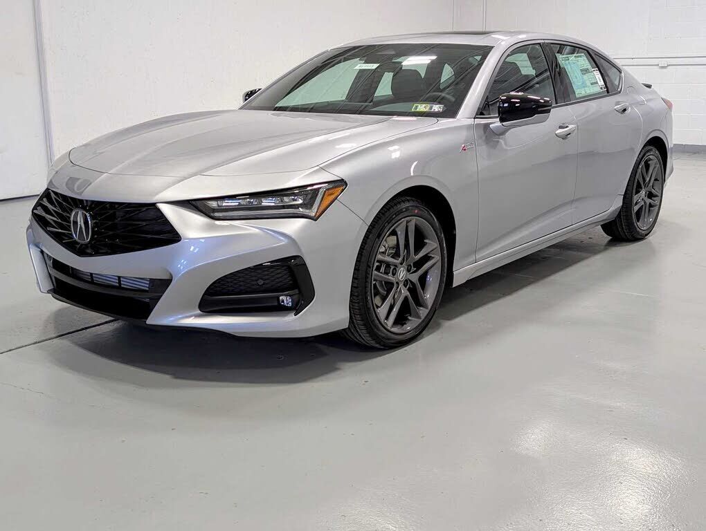 2025 ACURA TLX