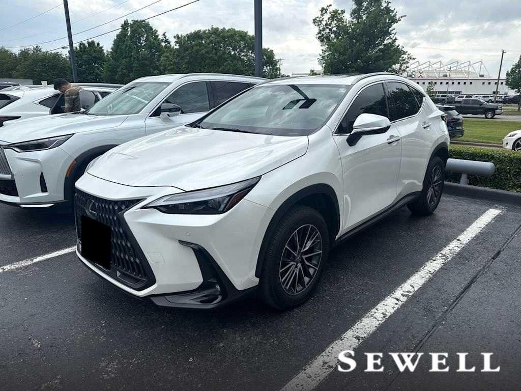 2025 LEXUS NX
