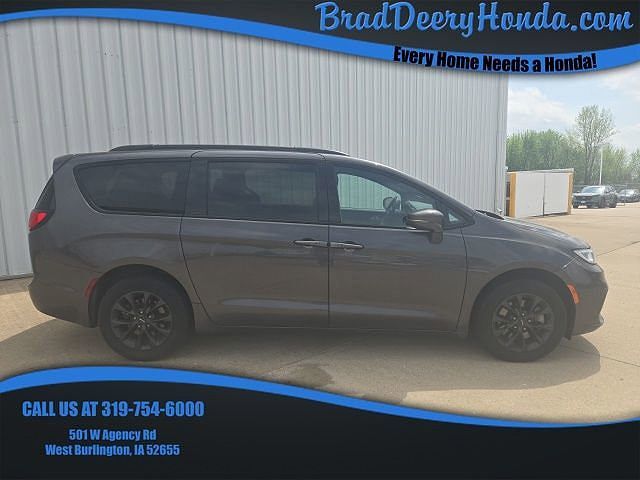 2021 CHRYSLER Pacifica