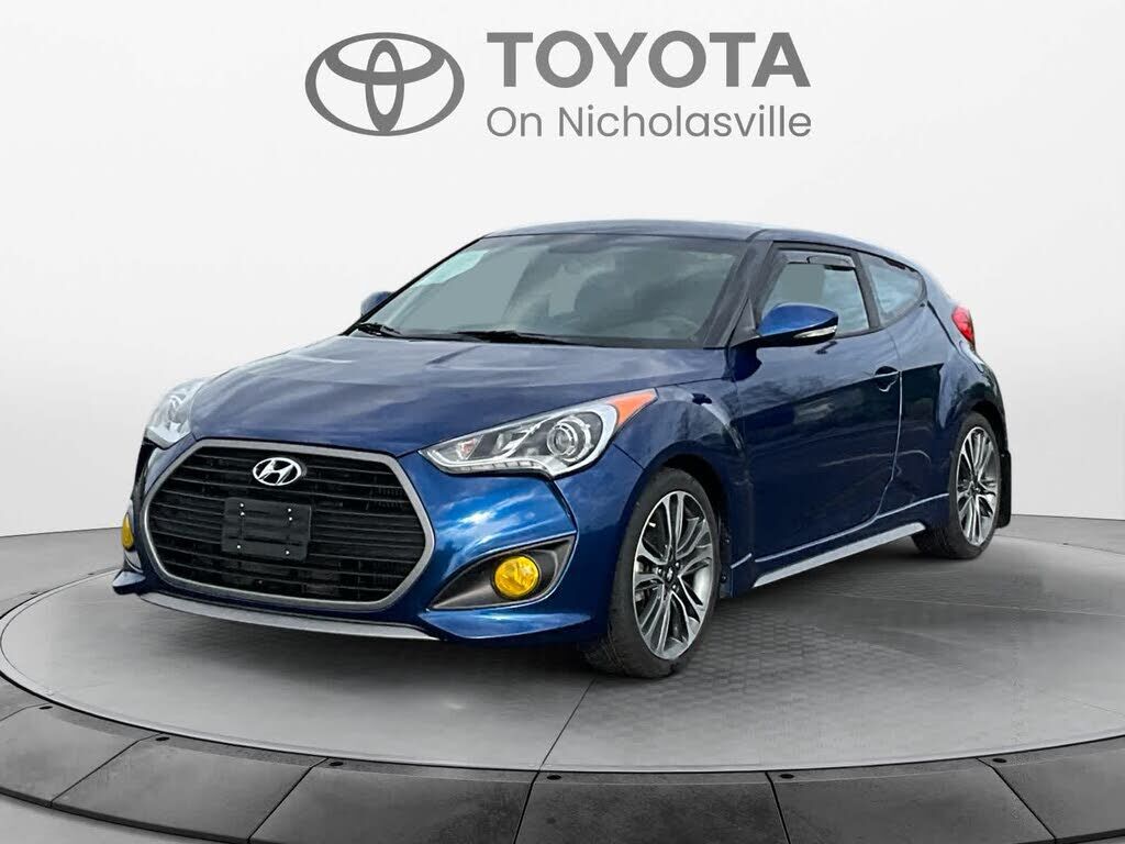 2016 HYUNDAI Veloster