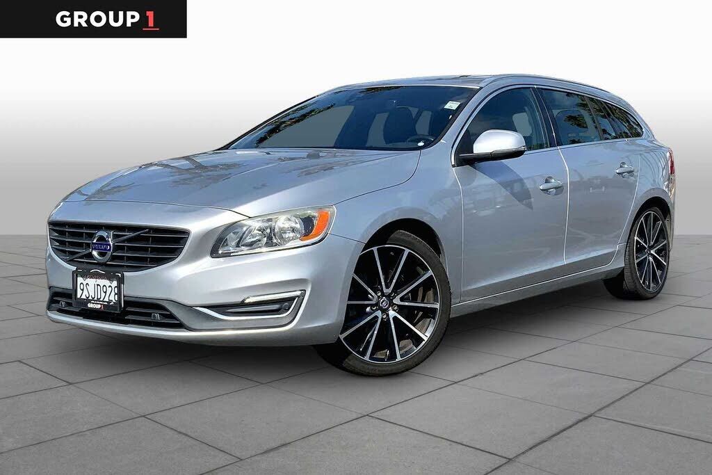 2016 VOLVO V60
