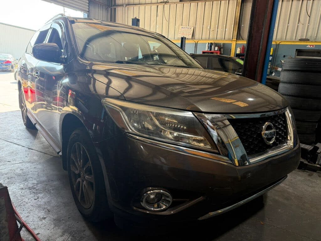 2015 NISSAN Pathfinder