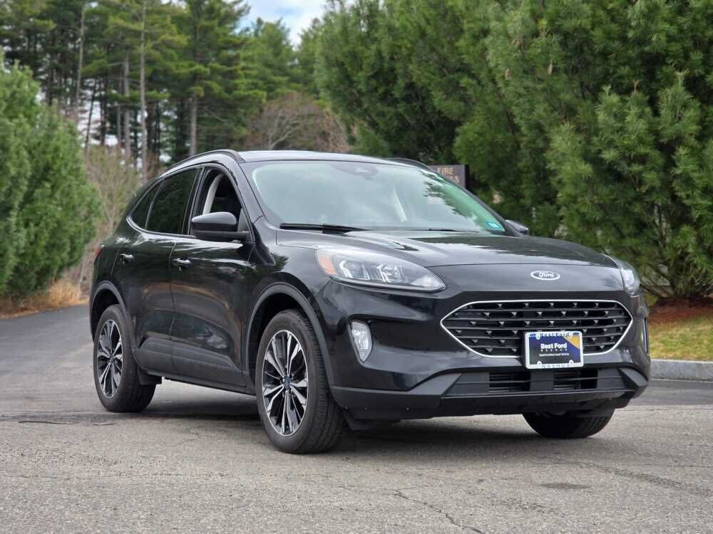 2022 FORD Escape