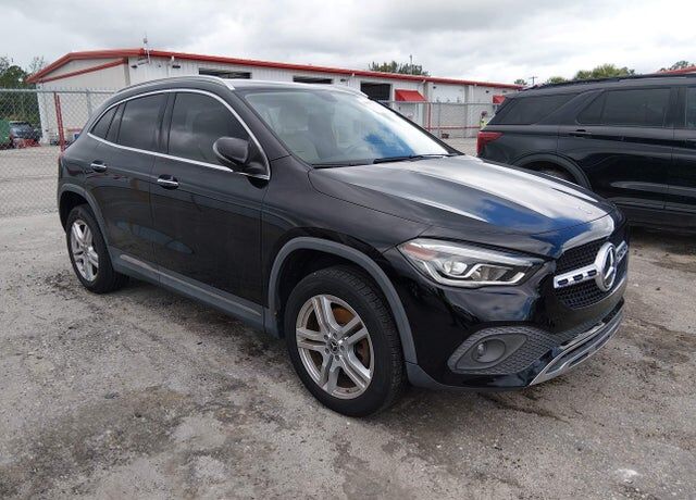 2021 MERCEDES-BENZ GLA-Class
