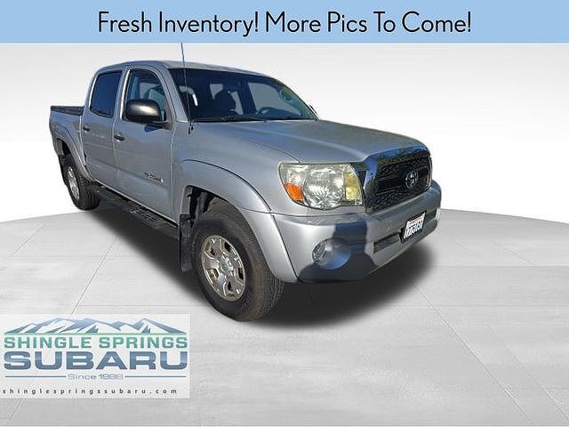 2011 TOYOTA Tacoma