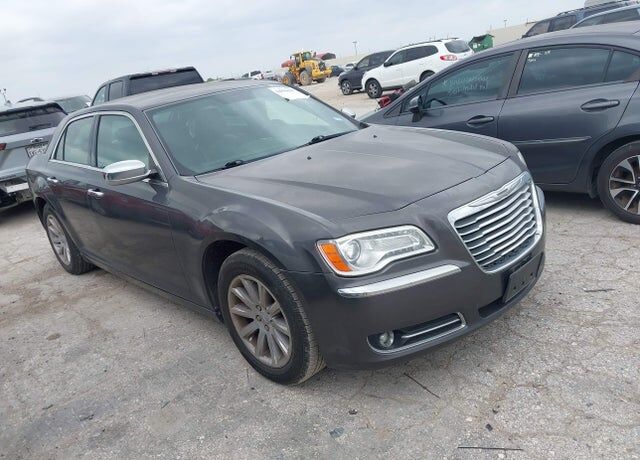 2013 CHRYSLER 300