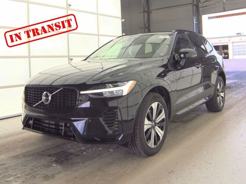 2023 VOLVO XC60