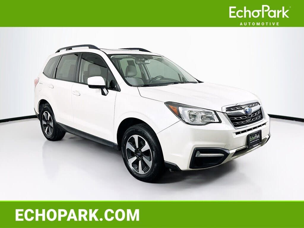 2017 SUBARU Forester