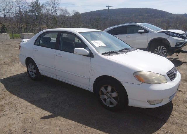 2003 TOYOTA Corolla