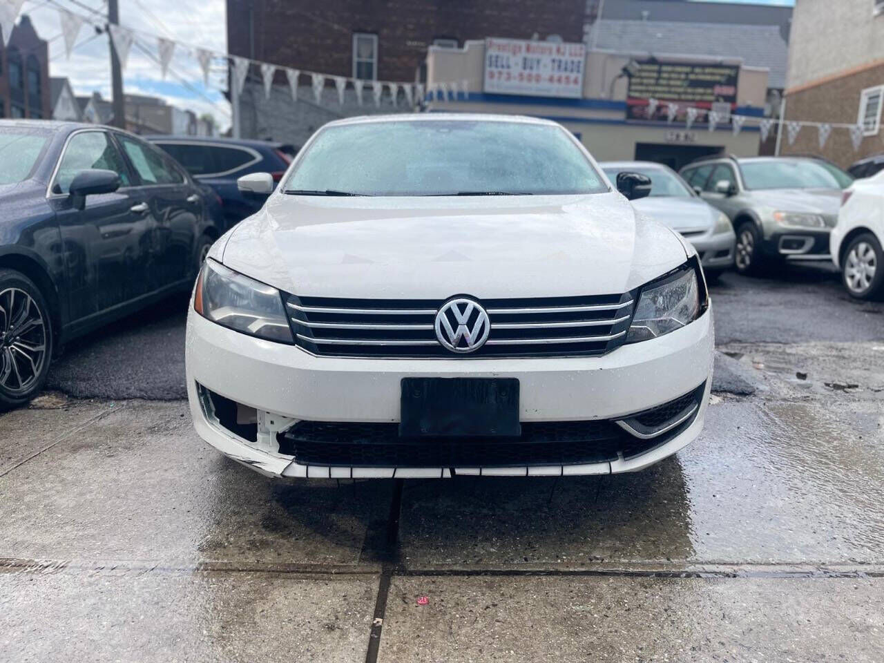 2013 VOLKSWAGEN Passat