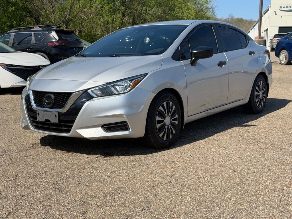 2020 NISSAN Versa