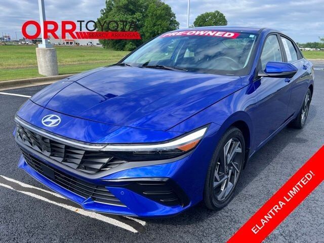 2024 HYUNDAI Elantra