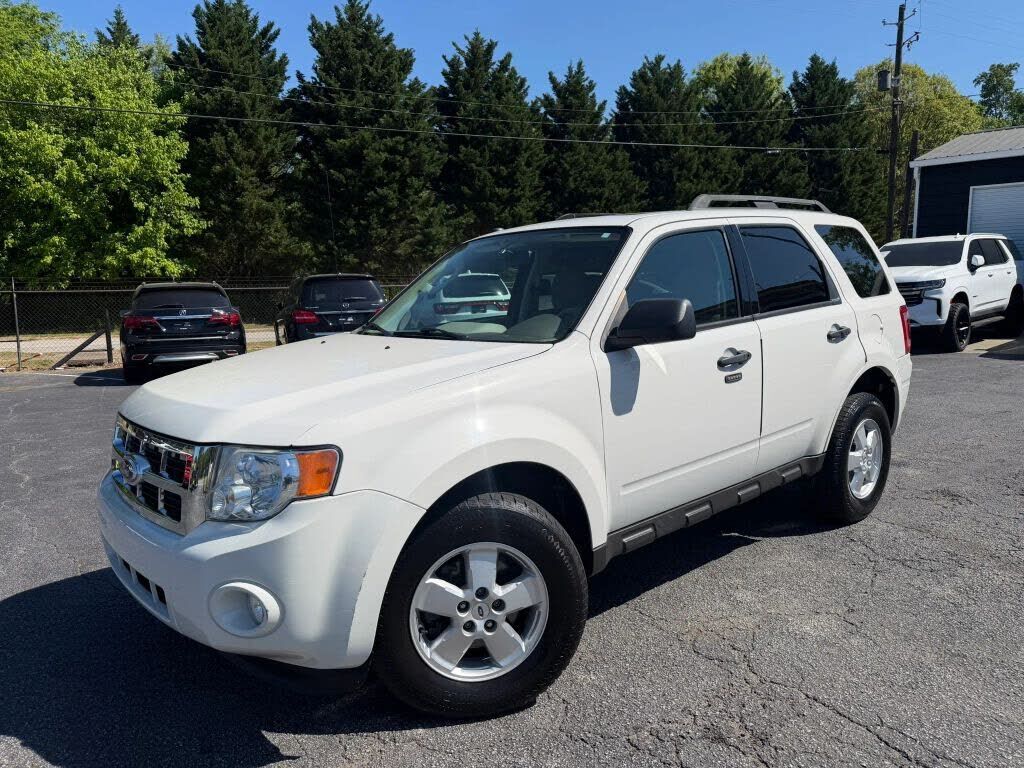 2010 FORD Escape