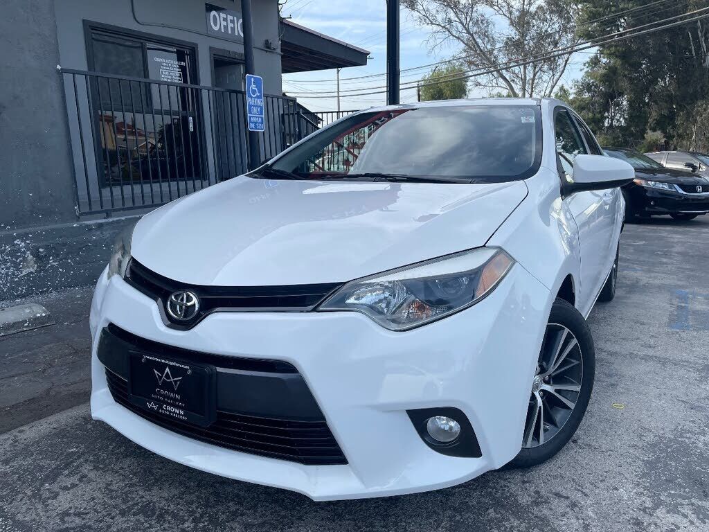 2016 TOYOTA Corolla