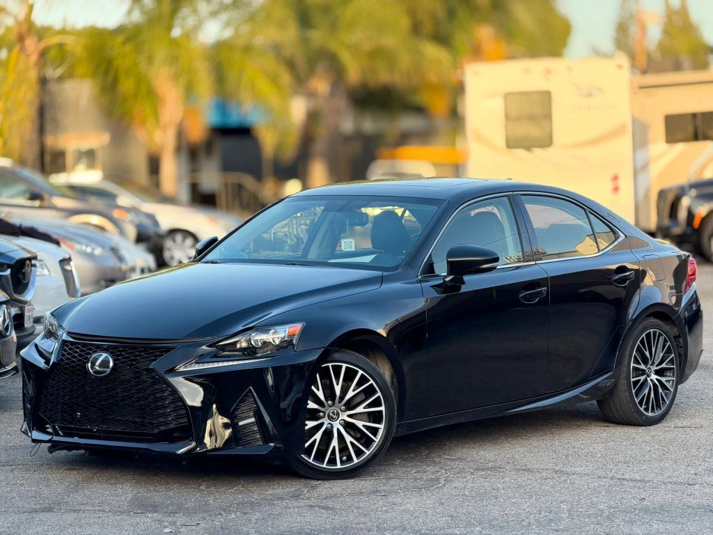 2016 LEXUS IS