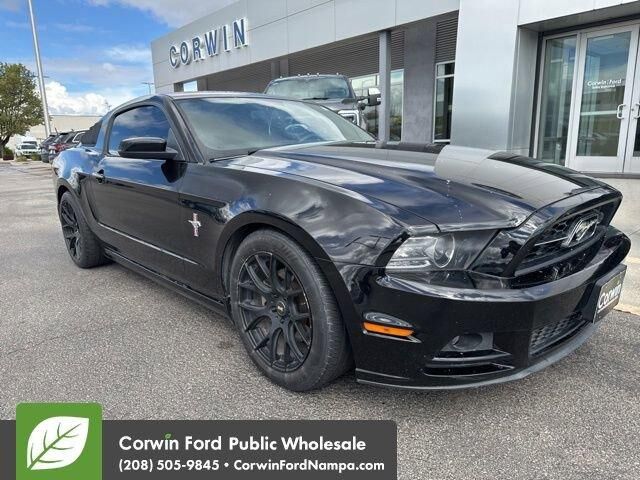 2014 FORD Mustang