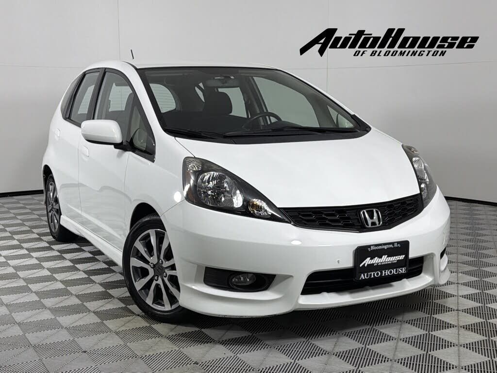 2013 HONDA Fit