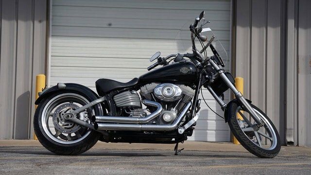2008 HARLEY DAVIDSON Rocker
