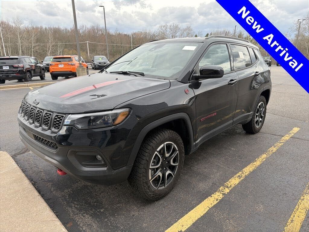 2024 JEEP Compass