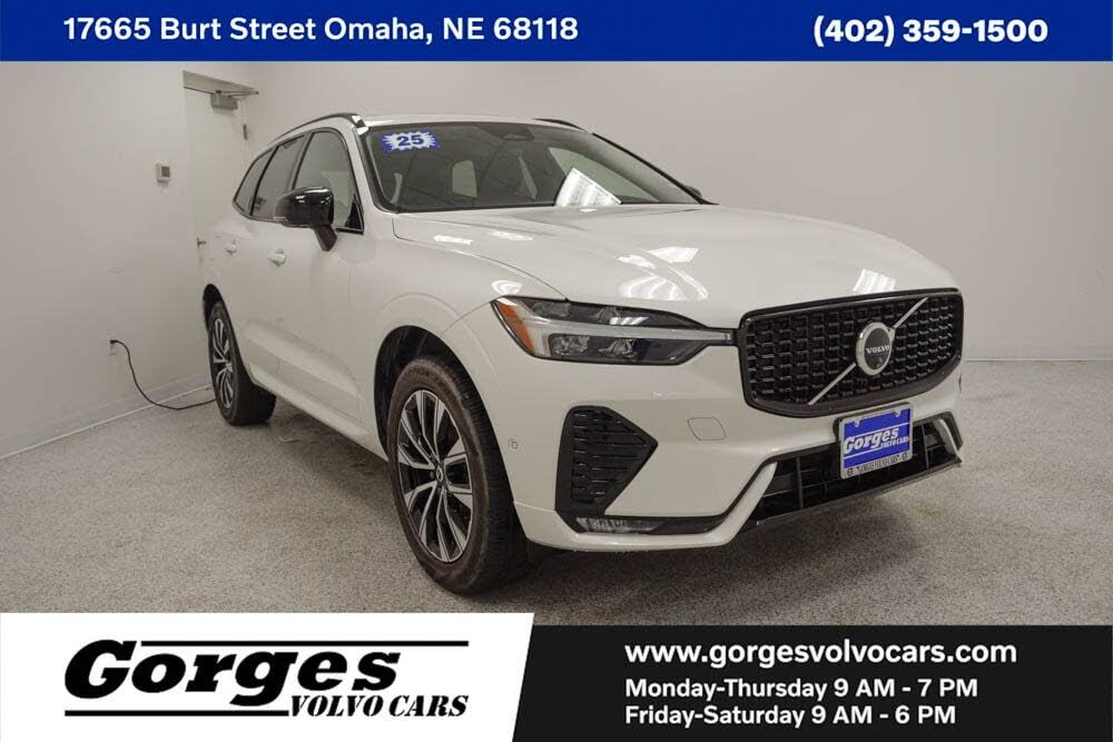 2025 VOLVO XC60