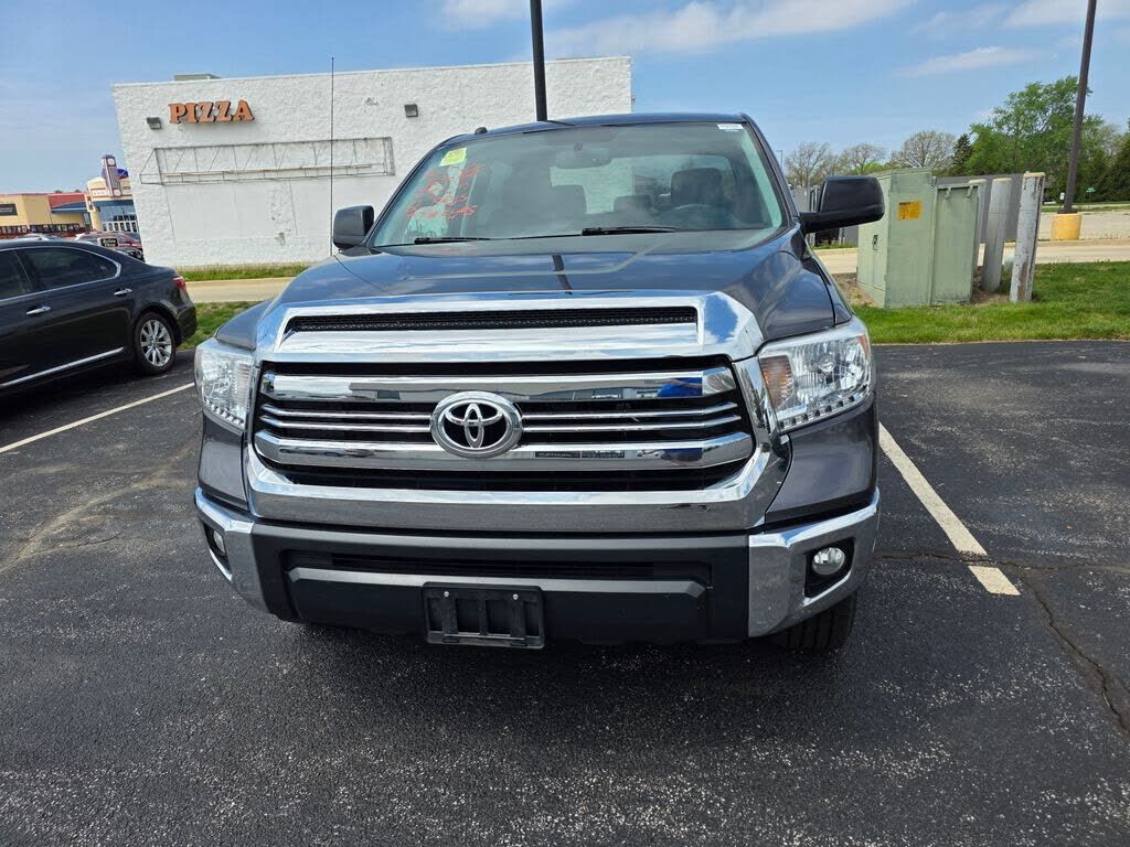 2017 TOYOTA Tundra