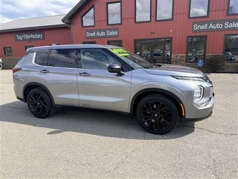 2022 MITSUBISHI Outlander