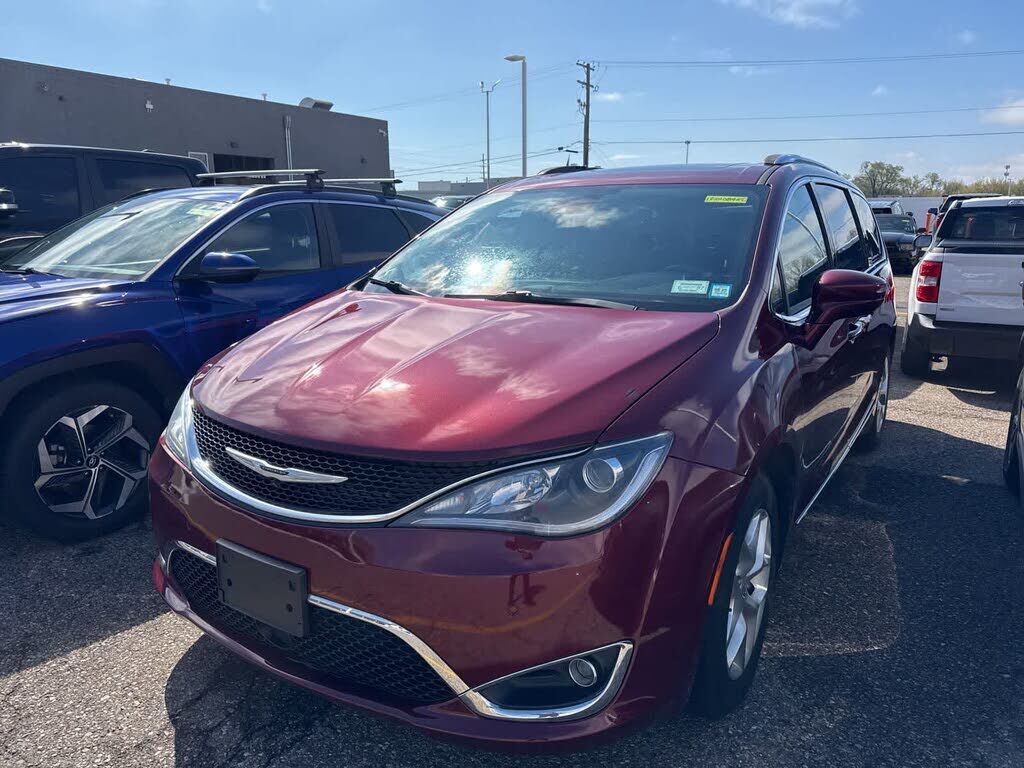 2020 CHRYSLER Pacifica