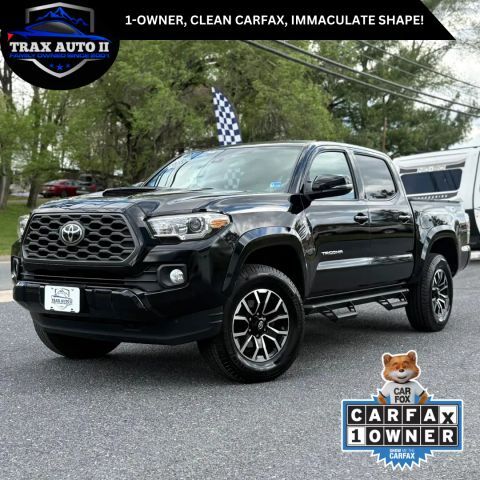2020 TOYOTA Tacoma