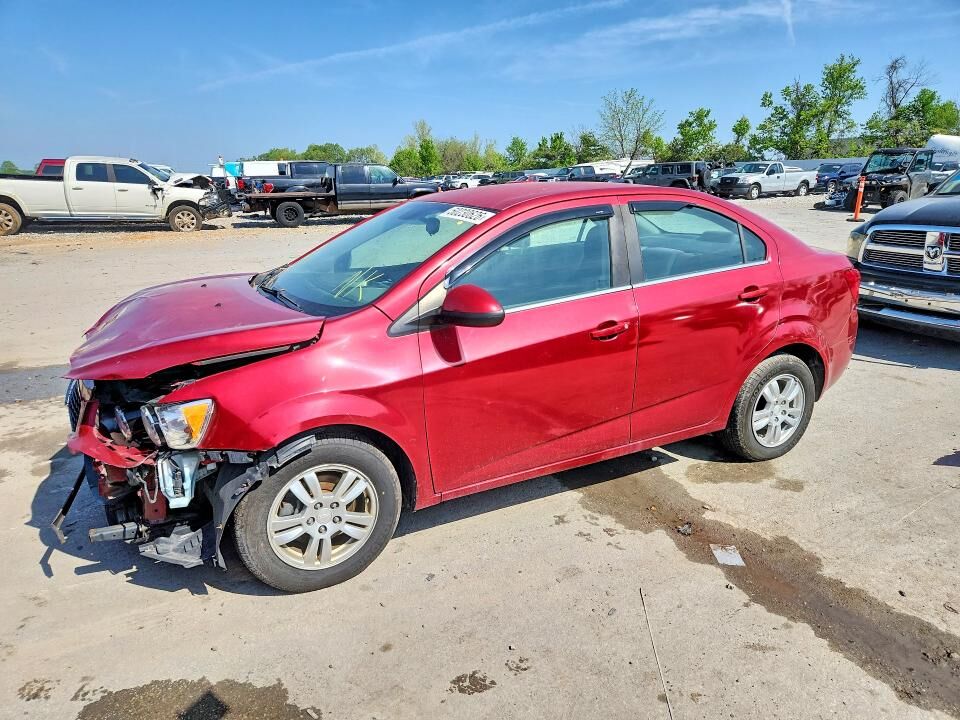 2013 CHEVROLET Sonic