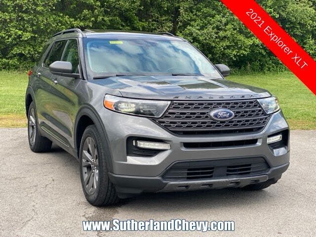 2021 FORD Explorer