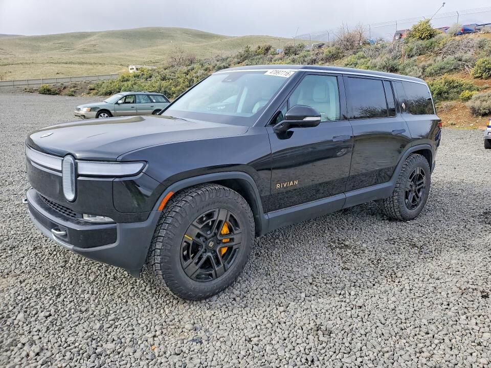 2023 RIVIAN R1S