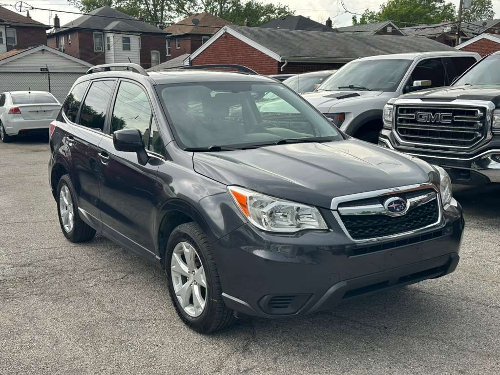2015 SUBARU Forester