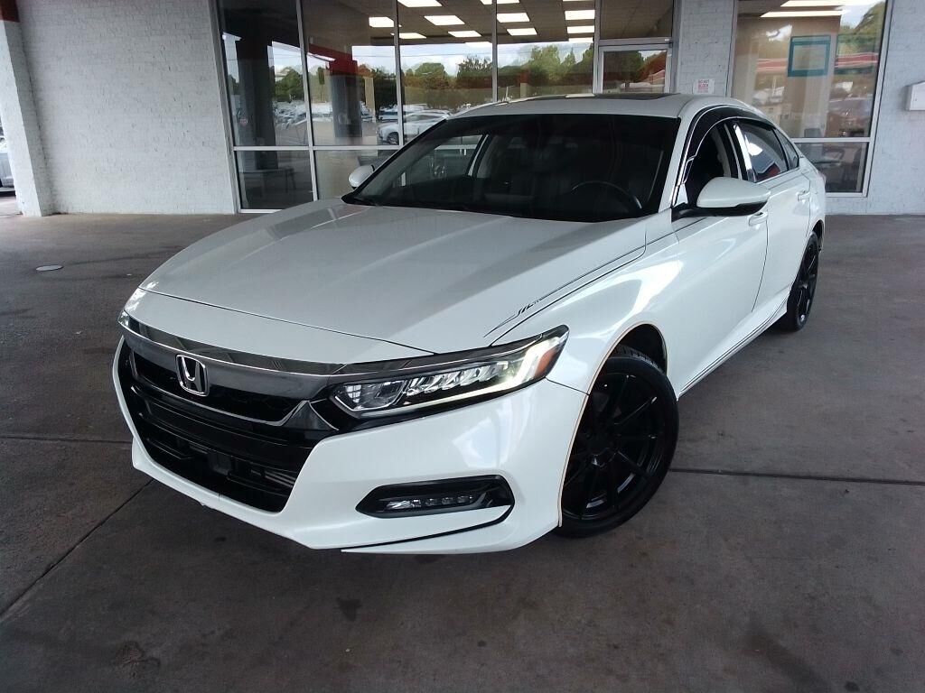 2018 HONDA Accord