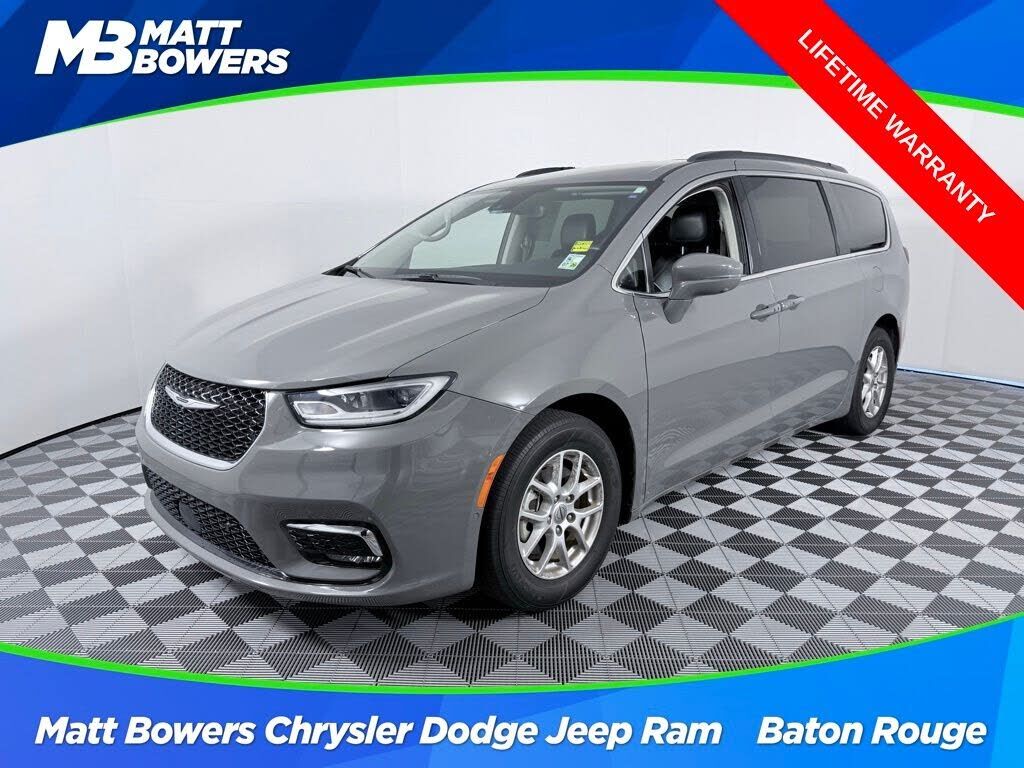 2022 CHRYSLER Pacifica