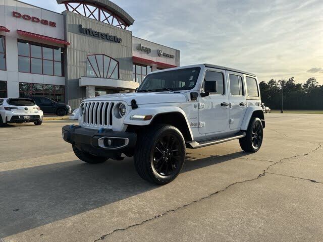 2023 JEEP Wrangler