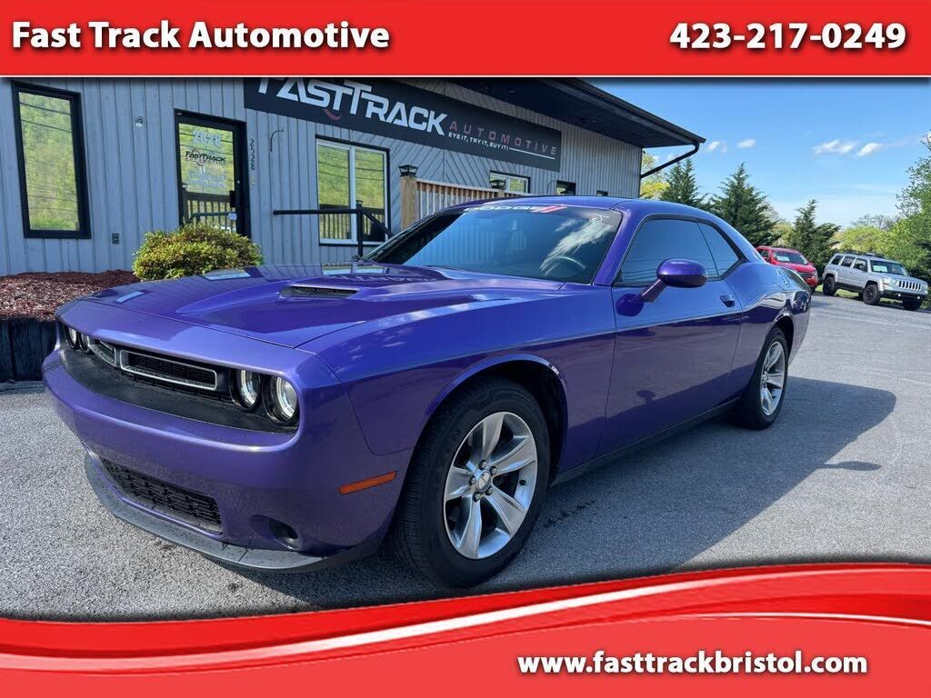2019 DODGE Challenger