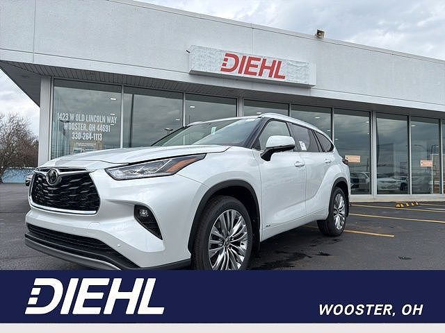 2026 TOYOTA Highlander