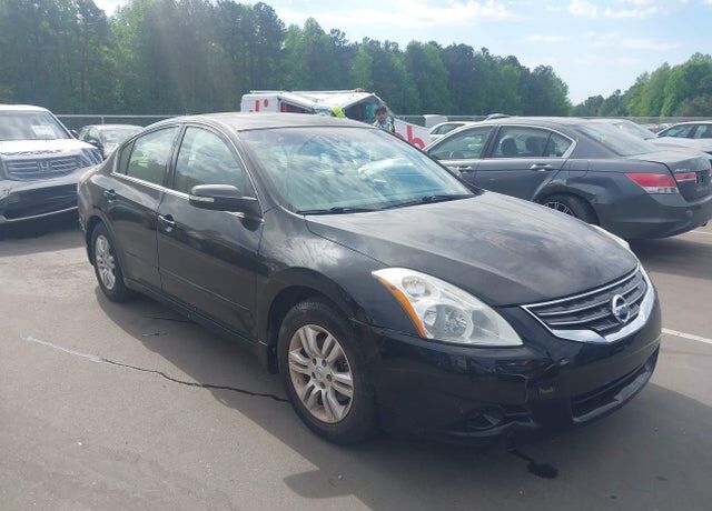 2011 NISSAN Altima