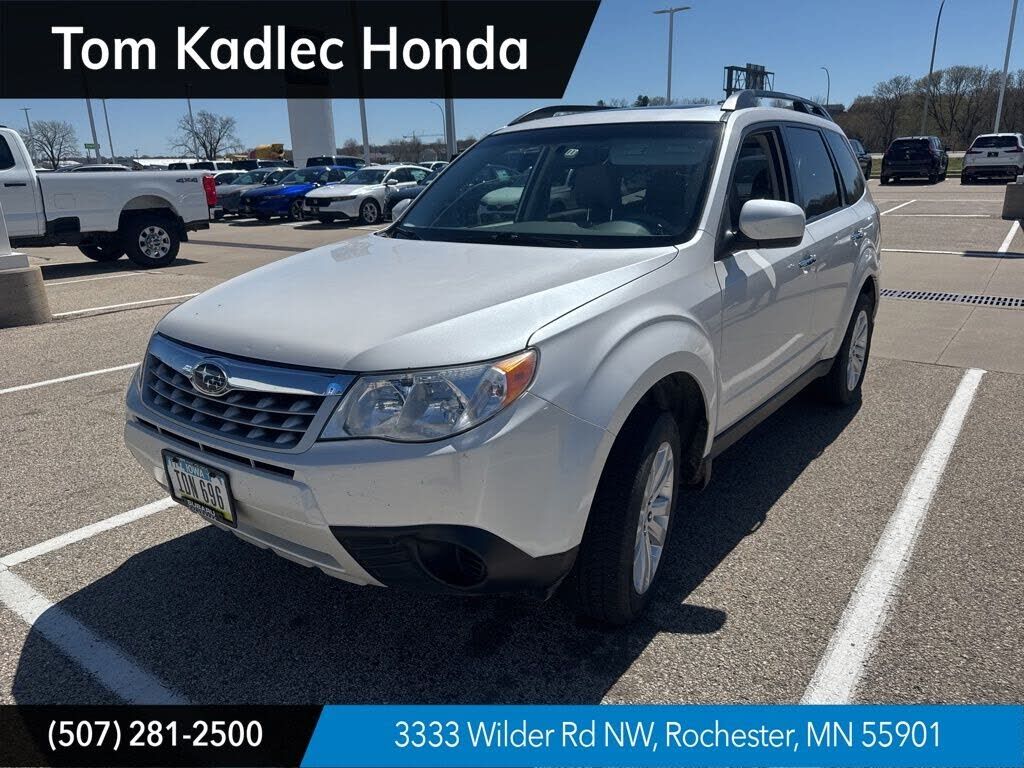 2011 SUBARU Forester