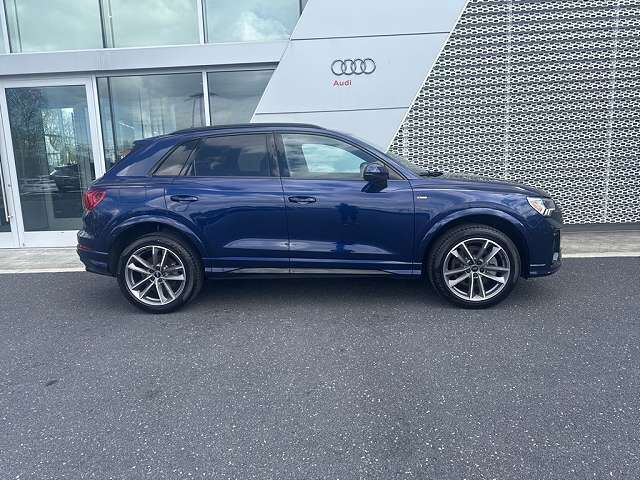 2025 AUDI Q3