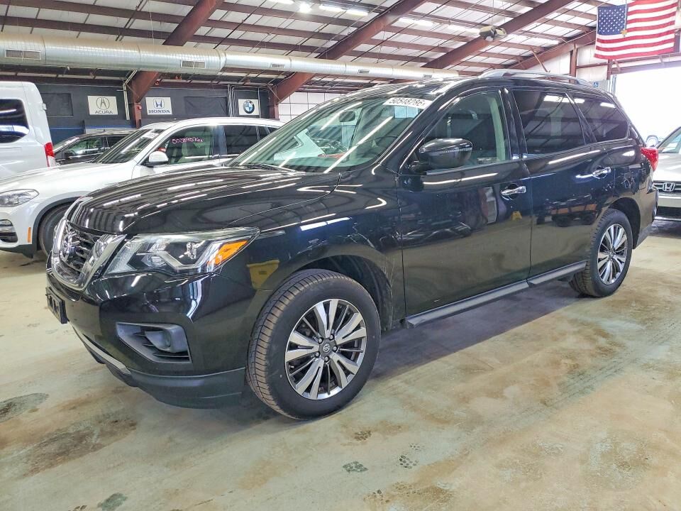2018 NISSAN Pathfinder