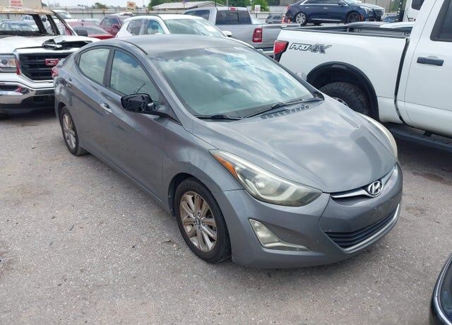 2014 HYUNDAI Elantra