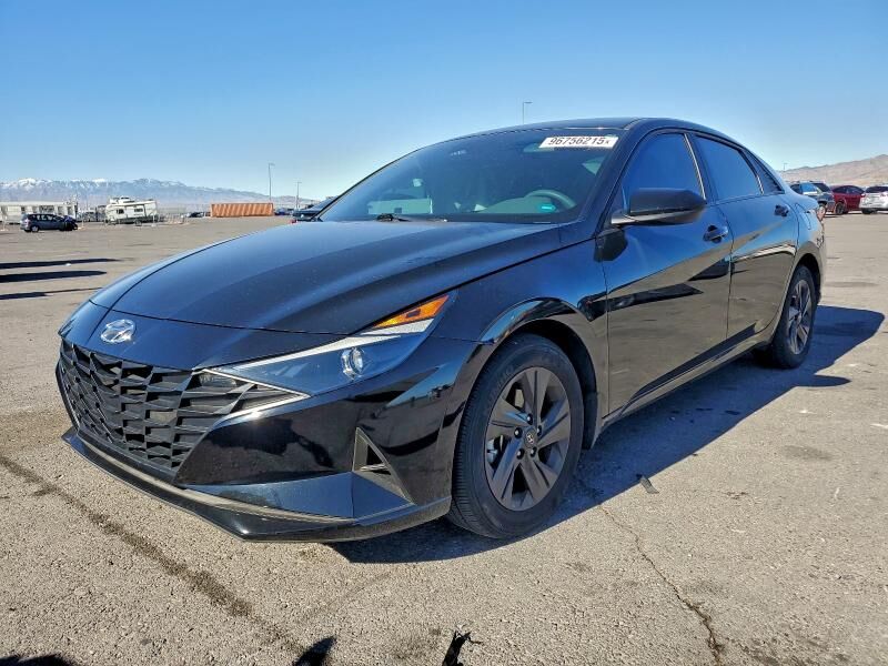 2023 HYUNDAI Elantra